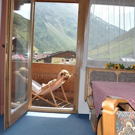 Hotel Kleon 3*